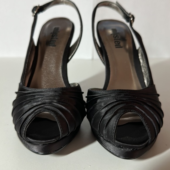 NEW! Unlisted “Party Lounge” Platform Peep Toe - Picture 3 of 3